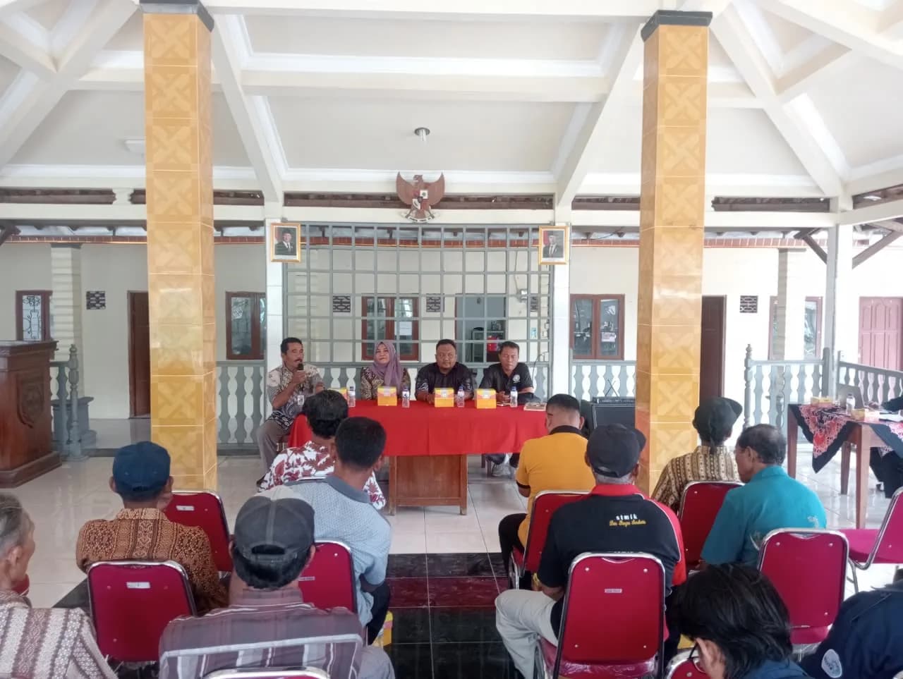 CUAN DARI KANDANG: Pemanfaatan Limbah Kotoran Sapi Menjadi Produk Inovatif Guna Menciptakan Desa Wirausaha Berbasis Digital di Pundungrejo